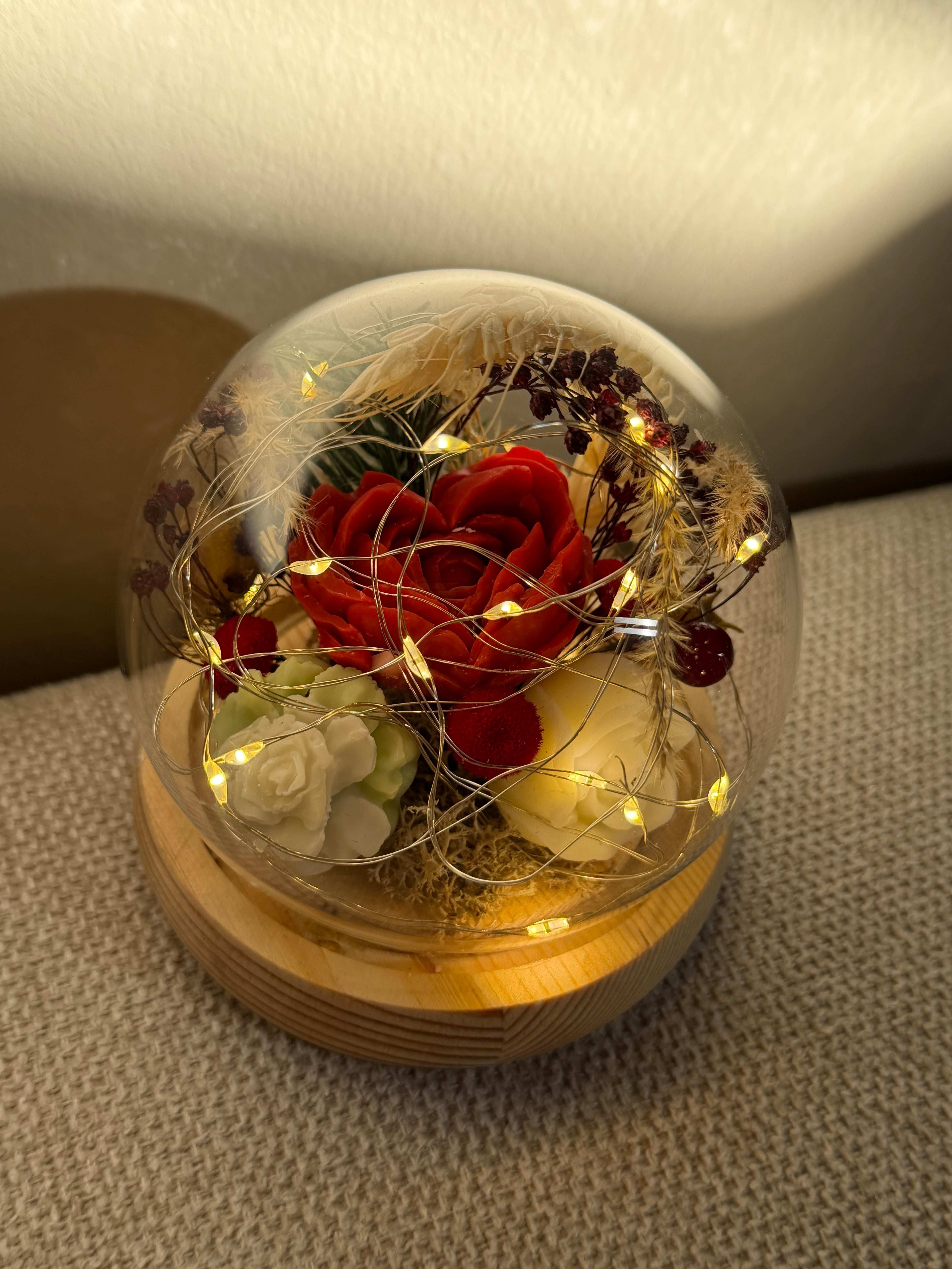 CÚPULA DE LUZ ETERNA.