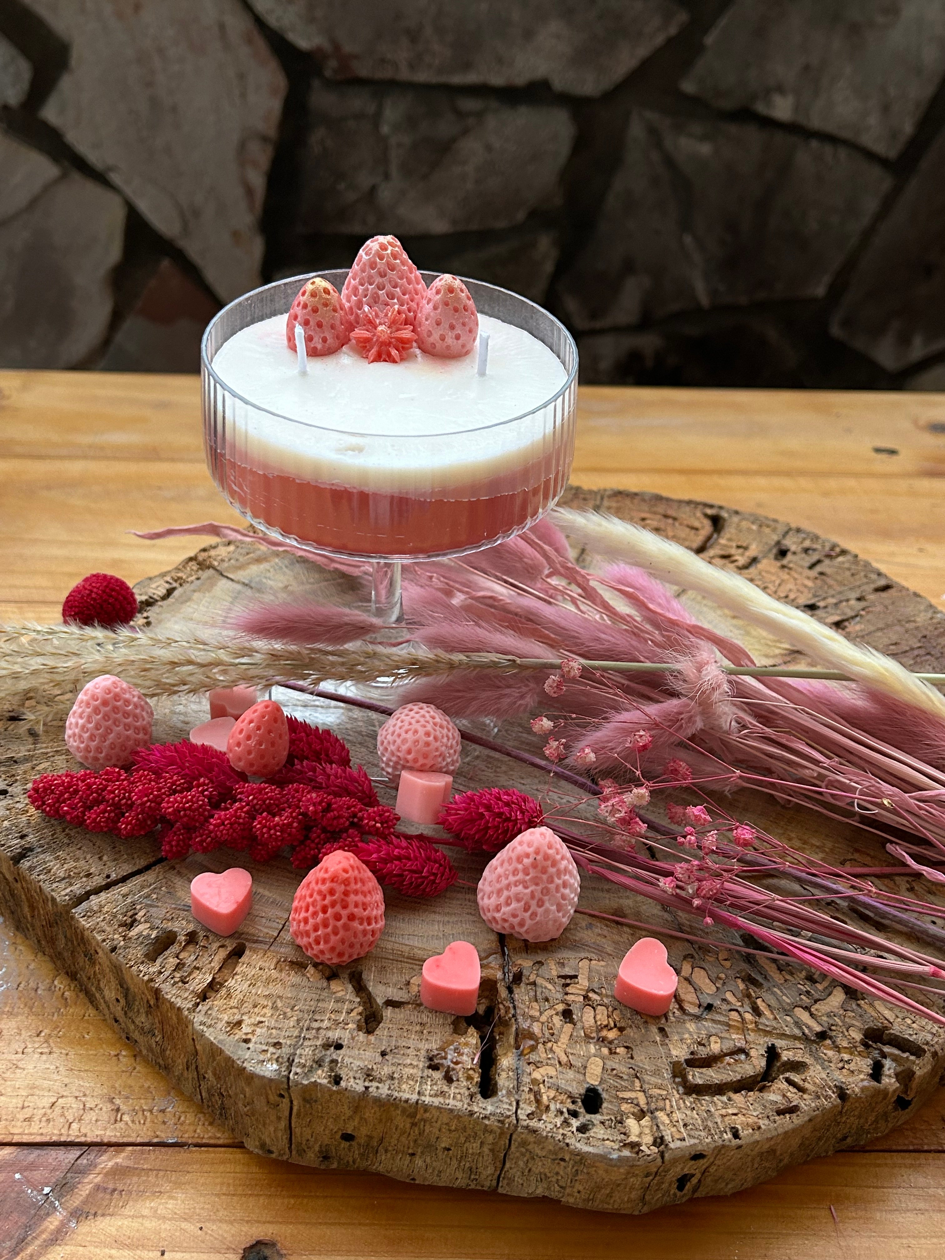 STRAWBERRY BLISS COCKTAIL.